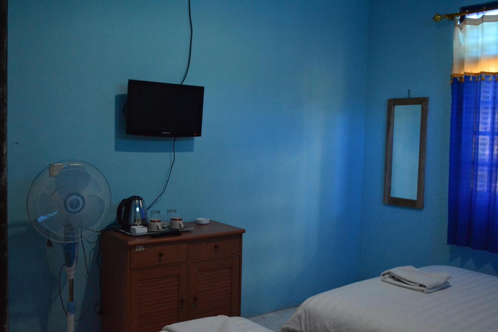The New Orlinds Guest House Wonosari Quarto foto